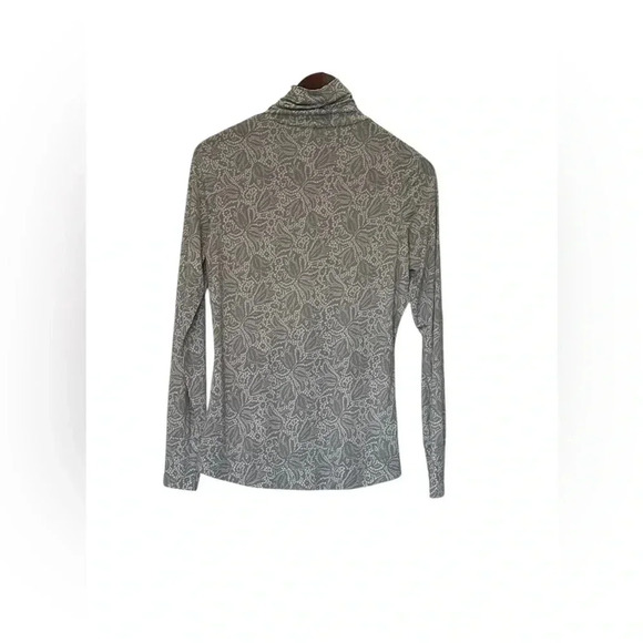 Lands’ End Silver/Off white Turtle Neck Floral Top Size Small - Picture 3 of 5